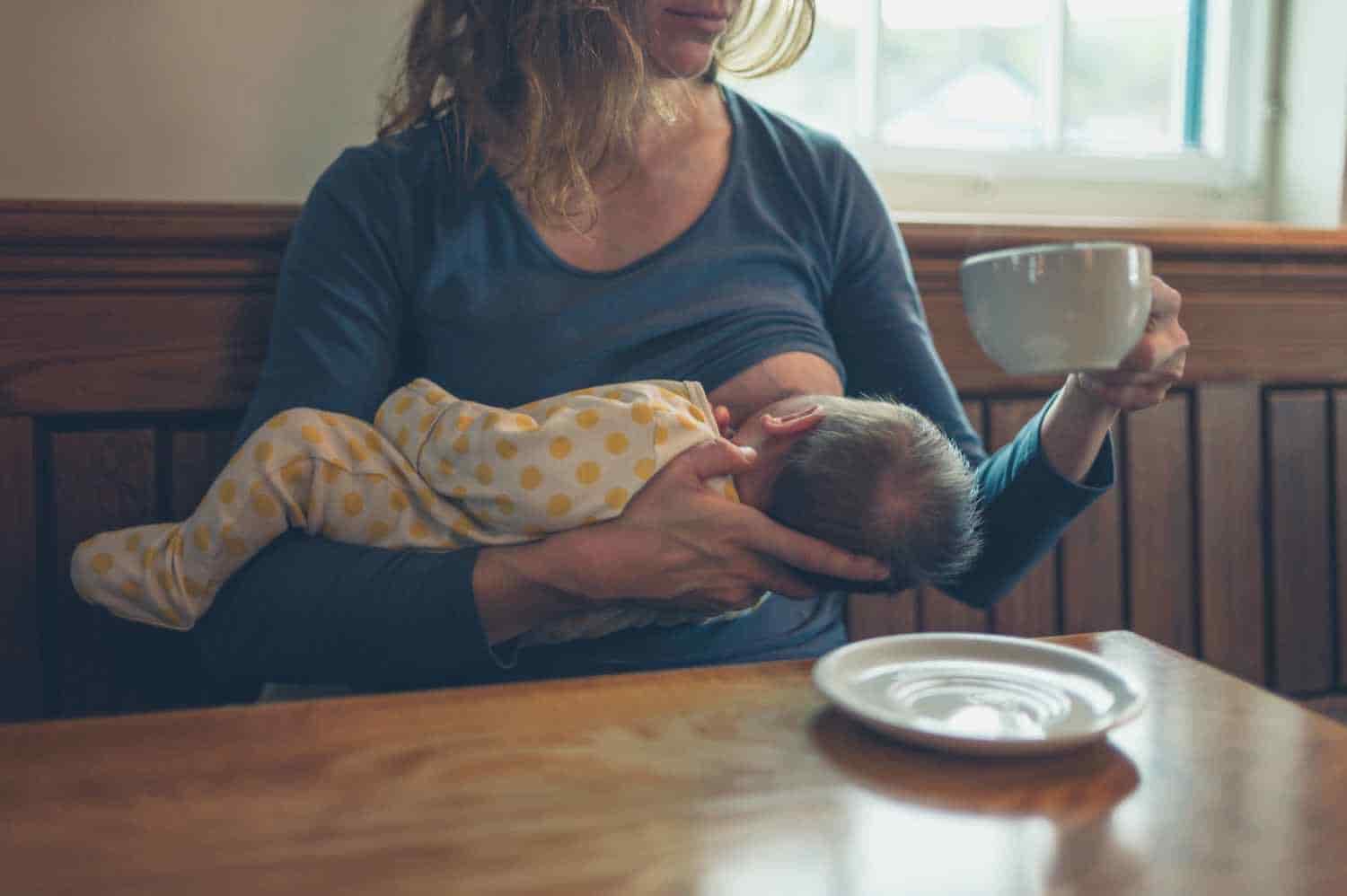 Drinking Coffee While Breastfeeding