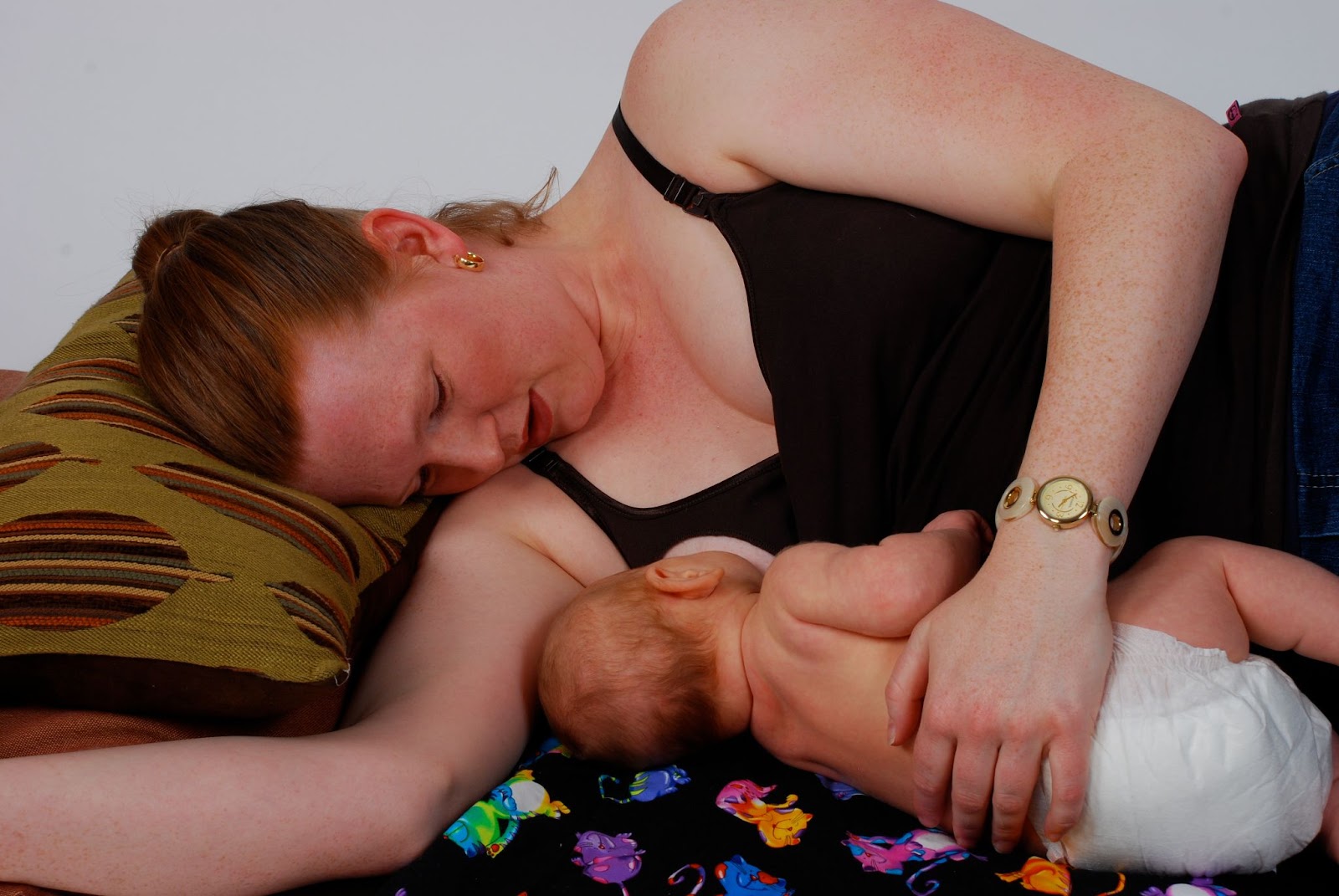 How-To-Use-A-Nipple-Shield-For-Breastfeeding