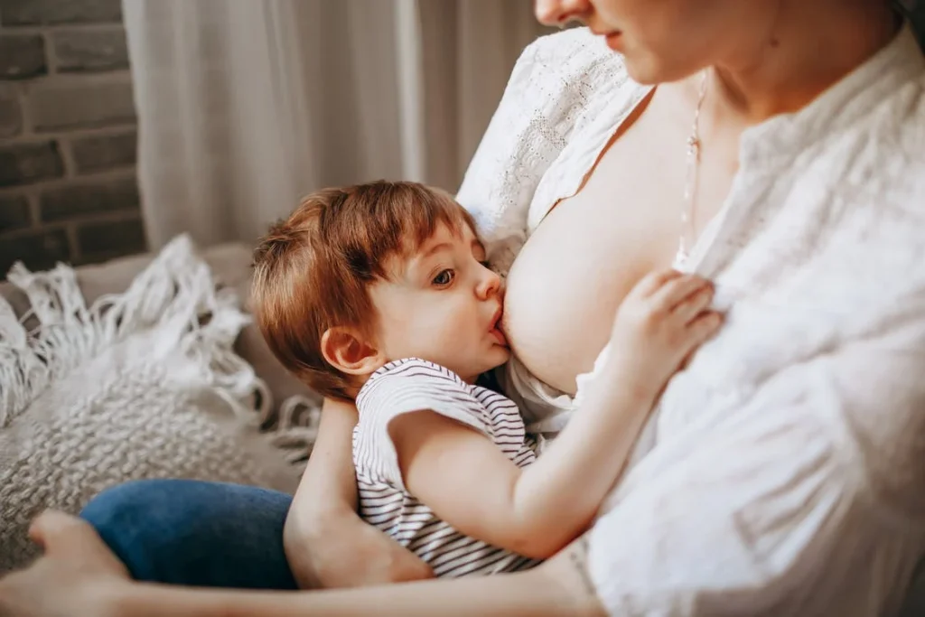 Why You Feel Constant Hunger While Breastfeeding